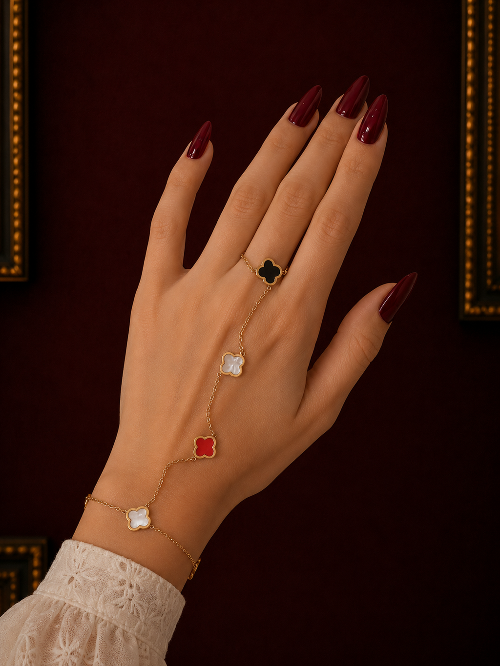 van cleef hand chain