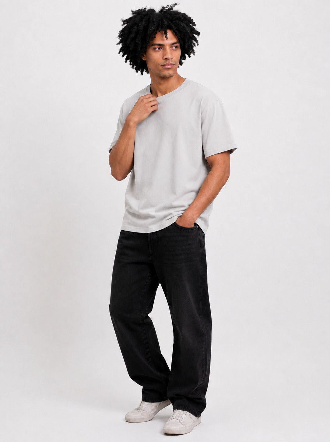 Gray short sleeve t-shirt