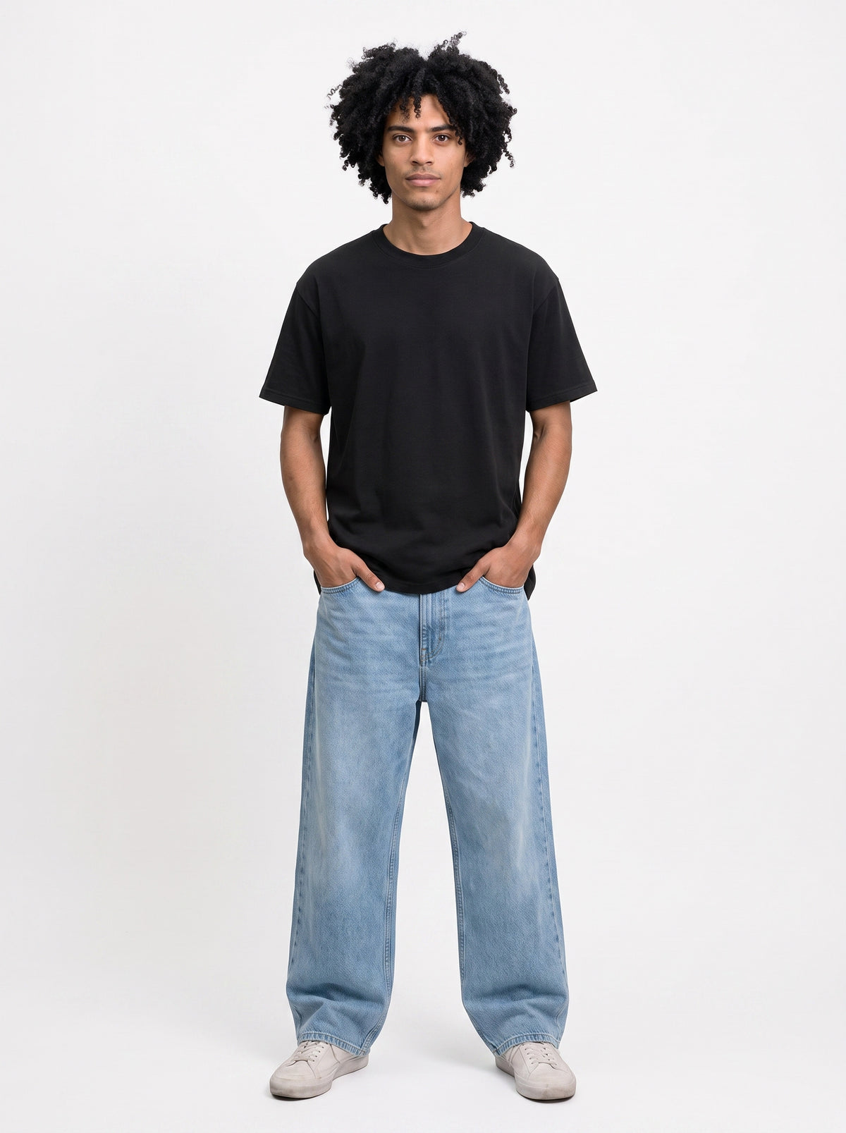 Black short sleeve t-shirt